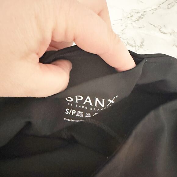 SPANXshape Booty Boost Black Flare Full Length Legging Pant women's size small - Picture 9 of 15